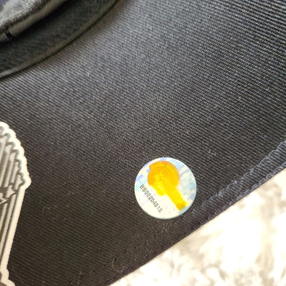 Chicago white sox 2005 champions, not used in perfect shape - Picture 4 of 7